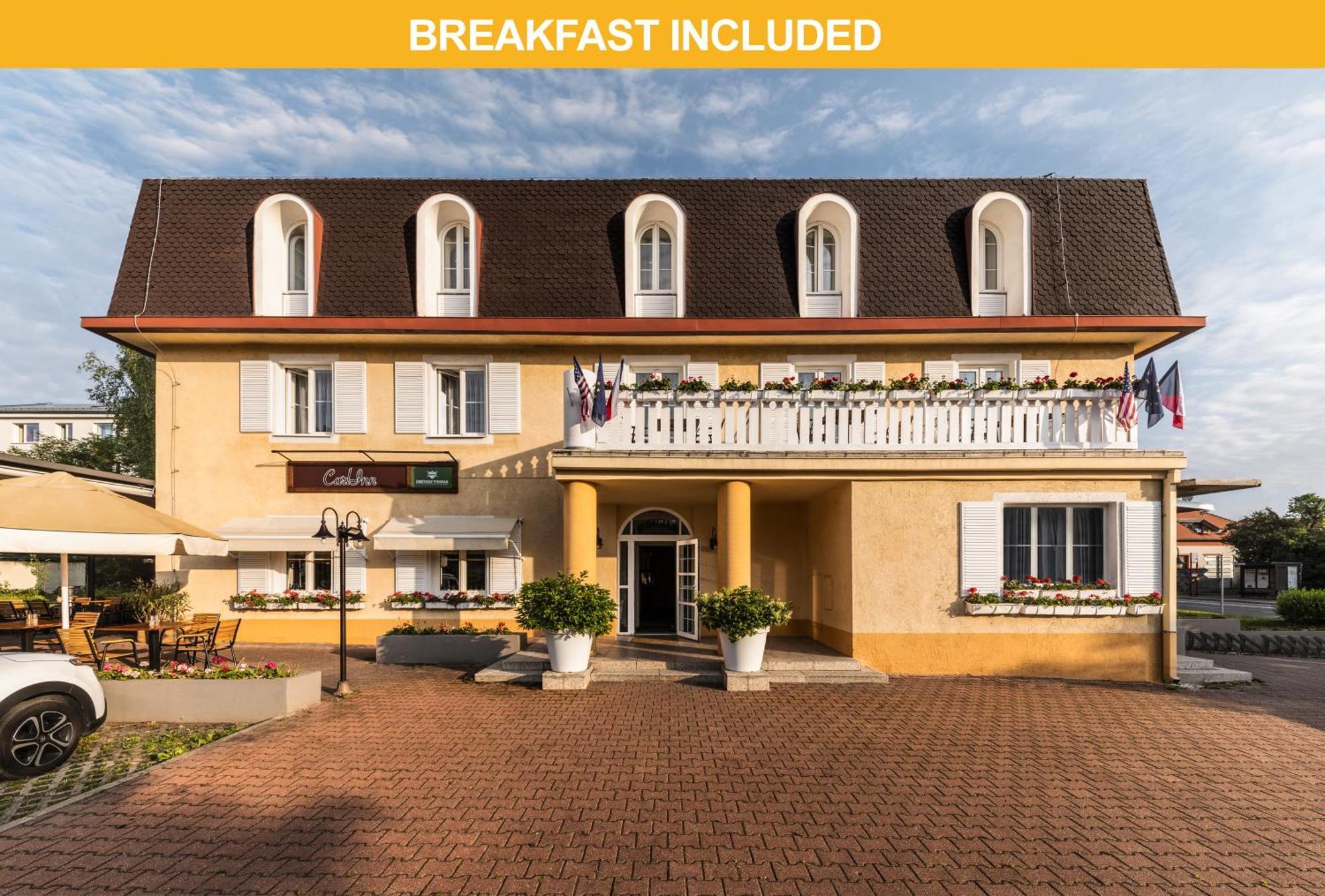 Prague Hotel Carl Inn Restaurant & Free Parking Exterior photo